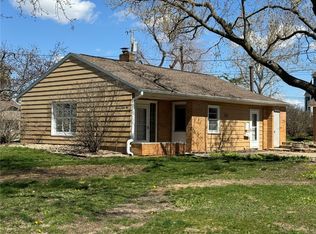 1681 8th St, Marion, IA 52302