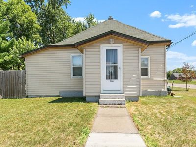500 11th St NE, Little Falls, MN, 56345