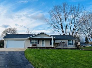 3990 Willoughby Rd, Holt, MI 48842