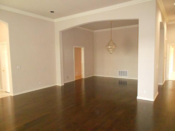 3rd image of 12500 Saint Andrews Dr APT 25
