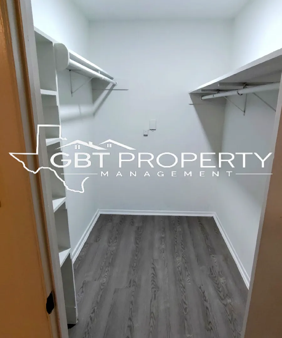 Azulyk Partners LLC. (8624) — Photo 2