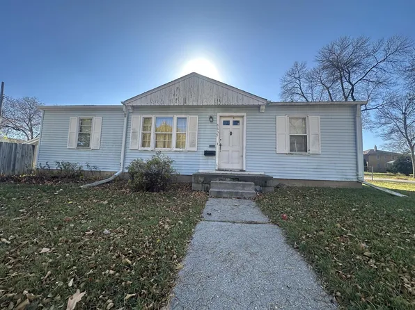 8635 West Auer AVENUE, Milwaukee, WI 53222