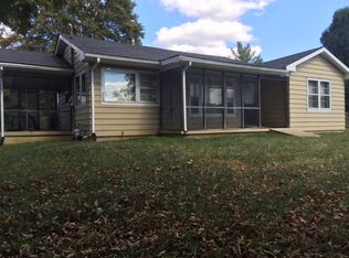 1042 Legion Park Rd, Greensburg, KY 42743