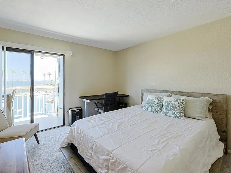 68 Montego Ct — Photo 29