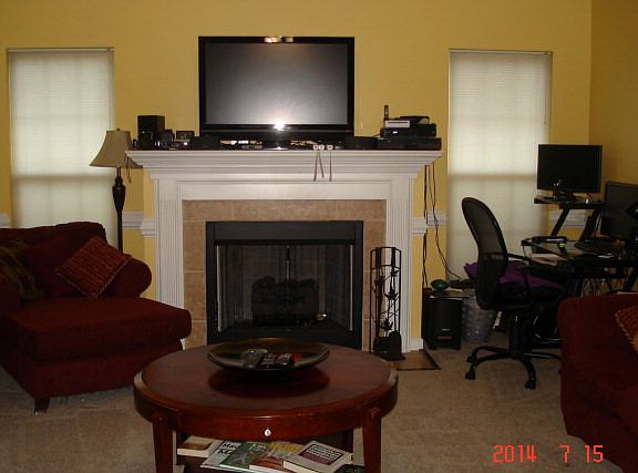 2nd image of 677 Ventana Dr