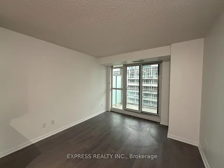 38 Grand Magazine St #1942 — Photo 6