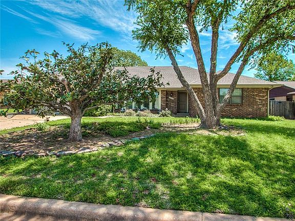 3rd image of 12508 High Meadow Dr