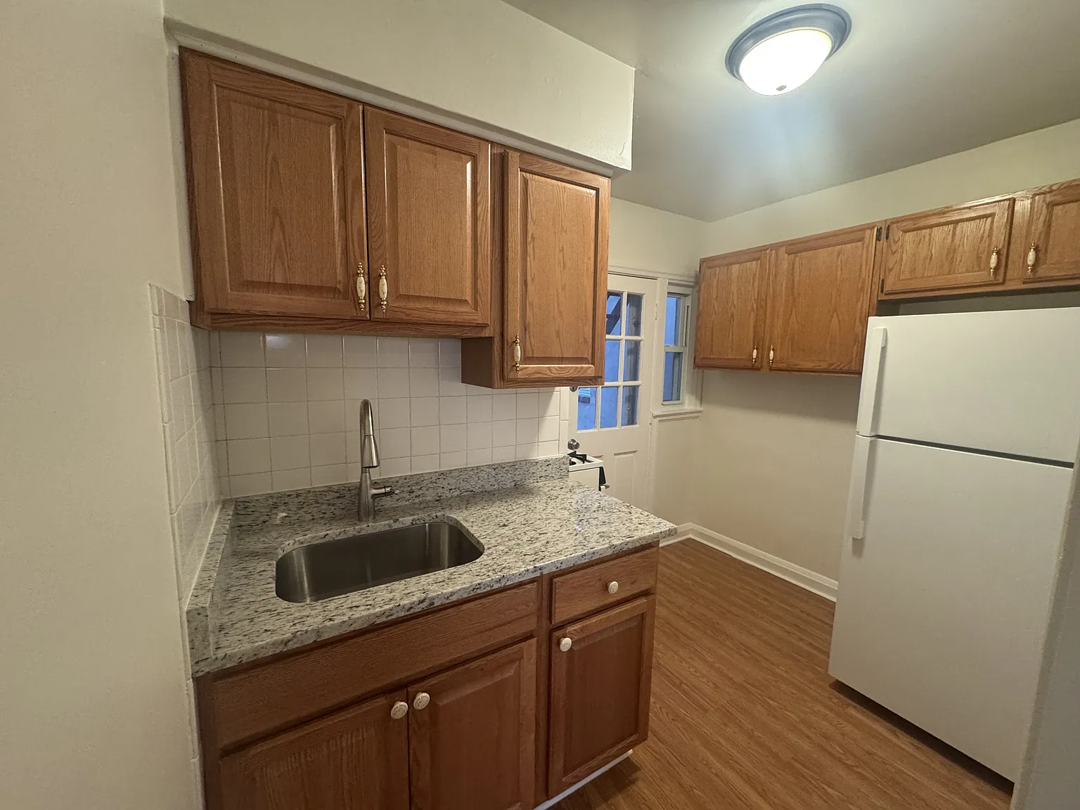 42 Warren Road - A — Photo 2