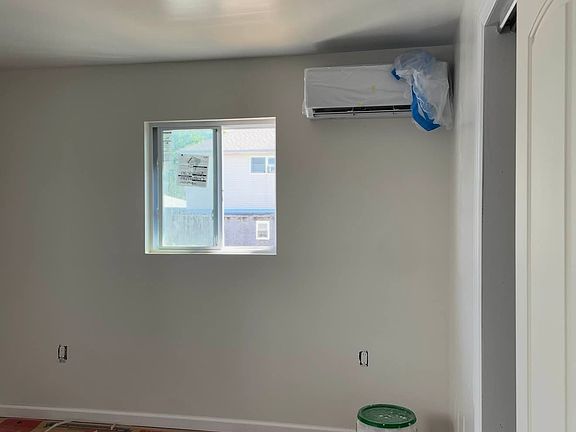 5th image of 173 Slater Blvd Floor 1