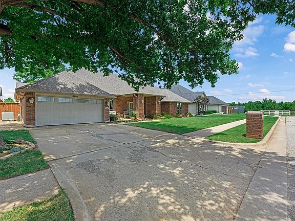 4th image of 4105 NW 144th St