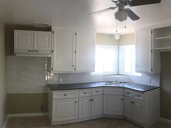 2nd image of 273 E 18th St #277
