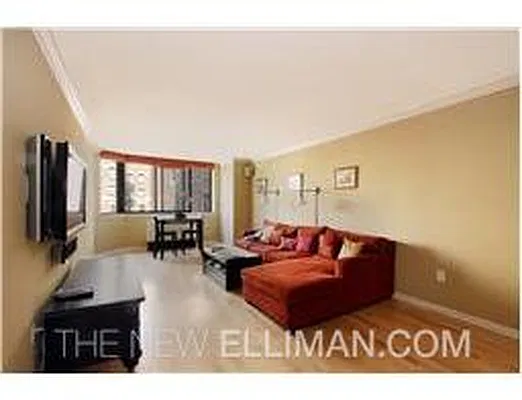 Rented by Douglas Elliman | media 104