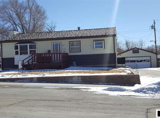 1326 Yalecrest Dr, Rock Springs, WY 82901