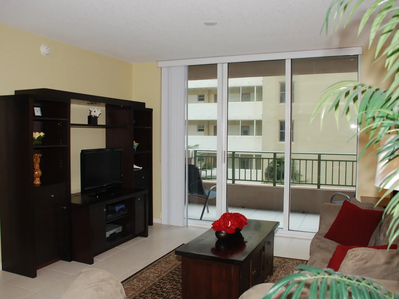 2080 S. Ocean Drive, unit 1503 - 207 — Photo 3