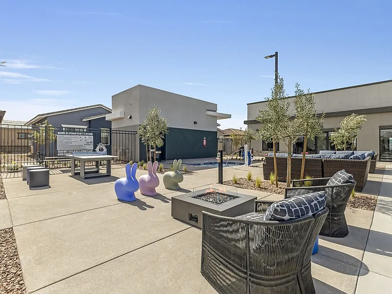 Elysian Homes at Cadence — Photo 16