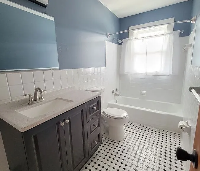 5846 Washburn Ave S #UPPER — Photo 5