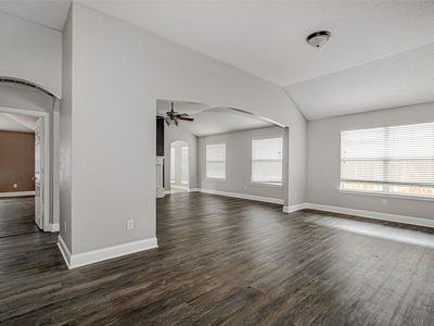 1001 Benjamin Dr, Burleson, TX, 76028