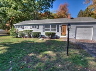 67 New Britain Dr, Warwick, RI 02889