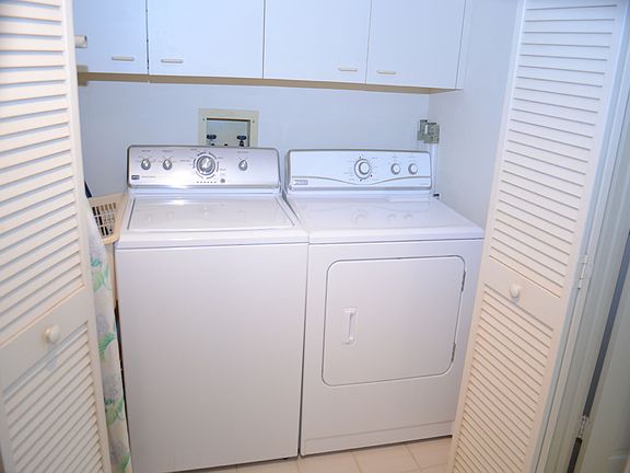 Washer & Dryer