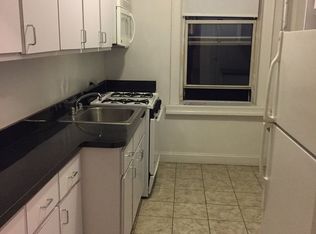 3977 51st St APT B4, Woodside, NY 11377