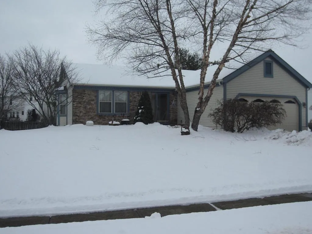 6367 Buckeye Path Dr N photo 1