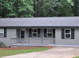 874 Williamsburg Ct SW, Mableton, GA 30126