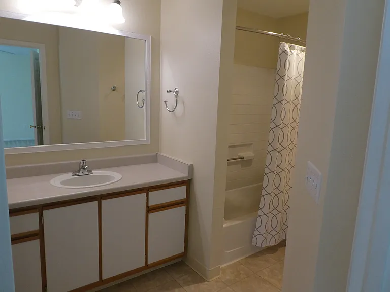 7123 SW Sagert St #104 — Photo 28