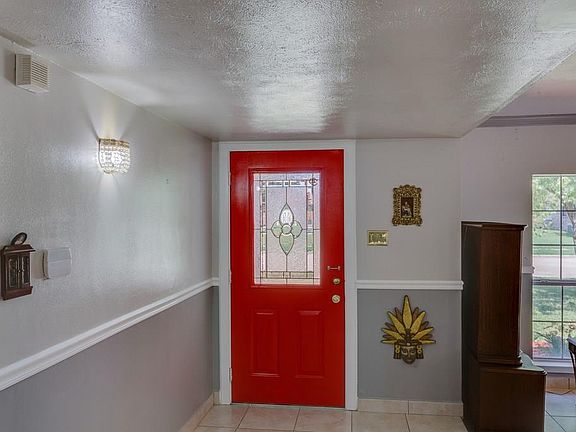 4th image of 2814 High Plateau Dr