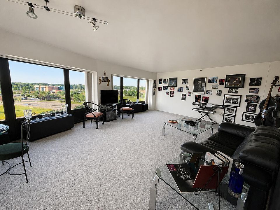 5000 Town Ctr Suite 908, photo 7