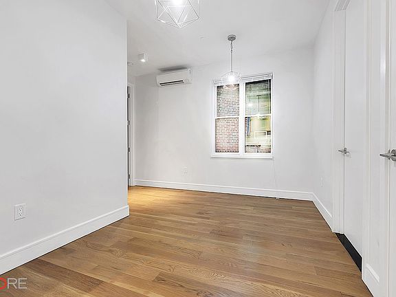 5th image of 26 E 19th St #1B
