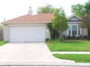 986 Jefferson St, Alvin, TX 77511