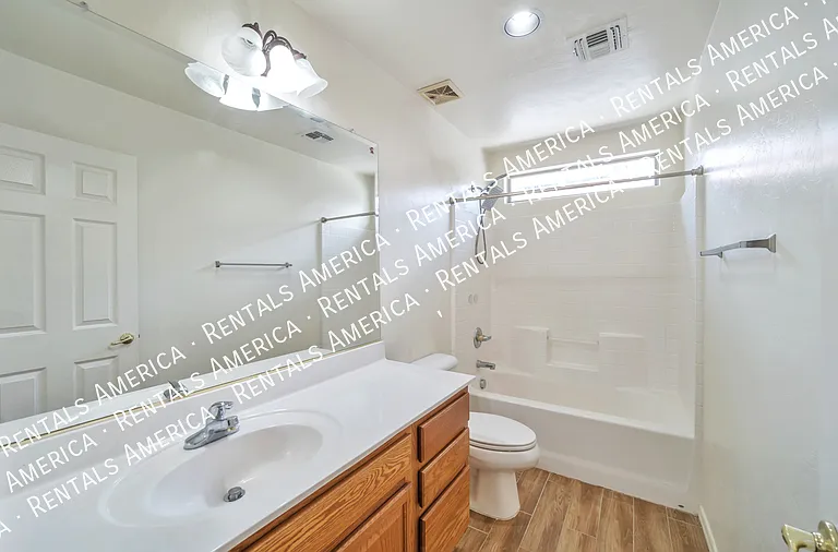 15400 S Camino Agua Azul — Photo 16