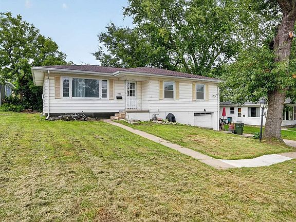 4th image of 1721 Belle Ave
