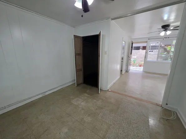 2208 Aloha Dr, Honolulu, HI 96815