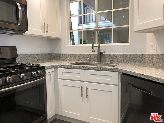 4th image of 1742-1744 Butler Ave