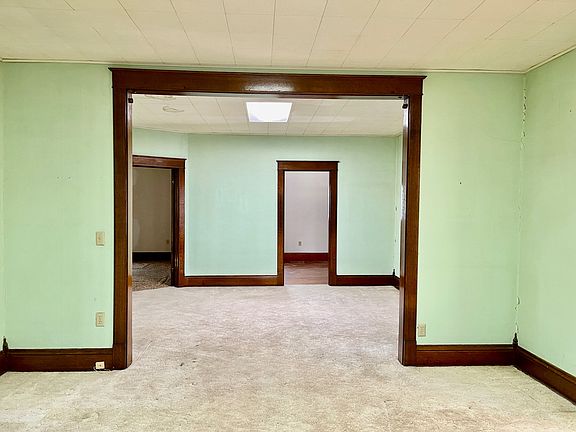 5th image of 214 N Ann St