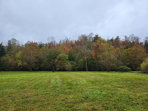 2nd image of 6500 Grasshopper Rd