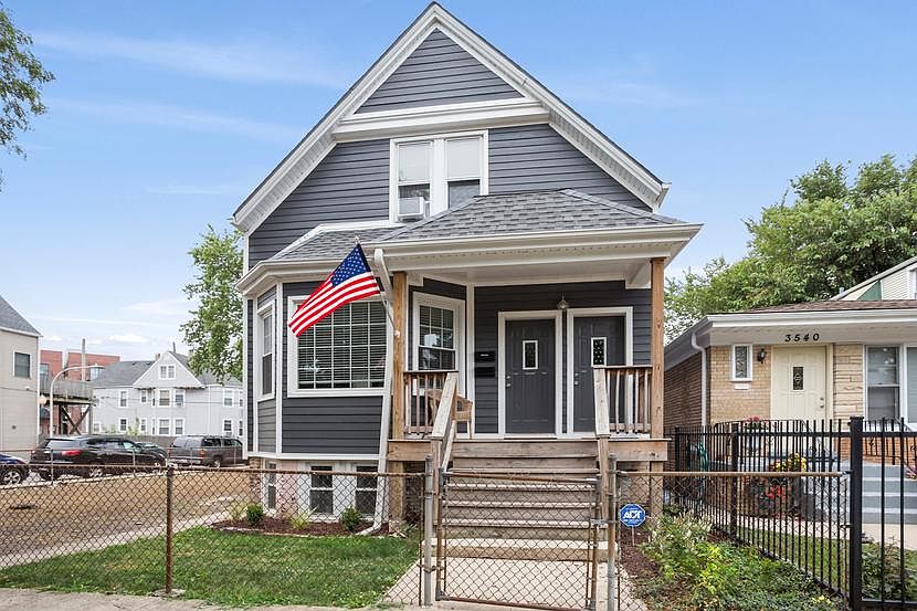 1st image of 3538 N Albany Ave #1