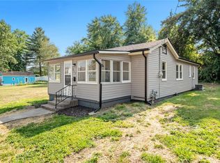 217 N 7th St, Belleville, IL 62220