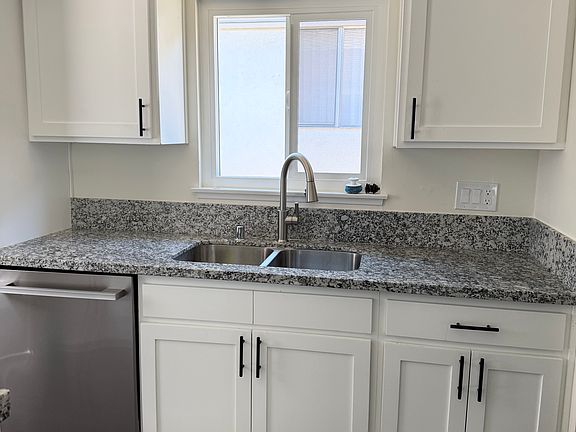 4th image of 3620 Country Club Dr #3620