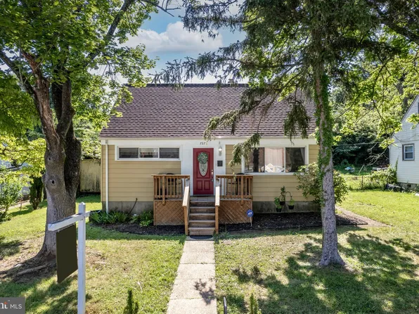 737 Silver Creek Rd, Baltimore, MD 21208