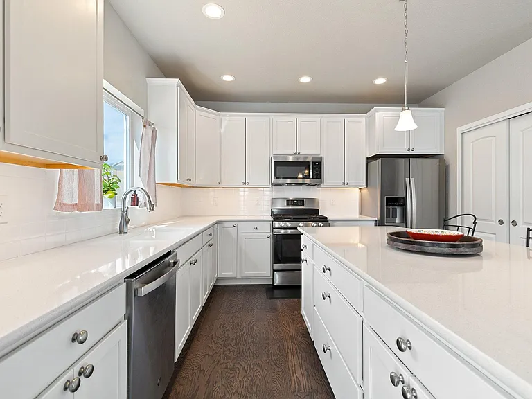 5324 Sky Top Ln — Photo 11