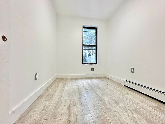 2nd image of 221 Rockaway Ave Floor 1