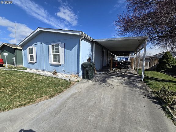 3rd image of 1688 NE 3rd Pl