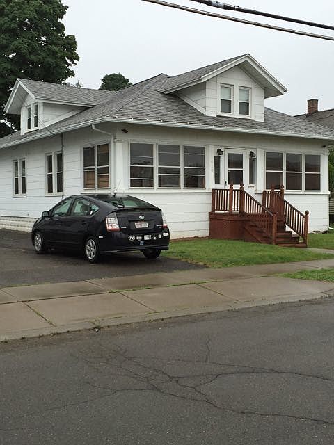 1st image of 416 Marion St
