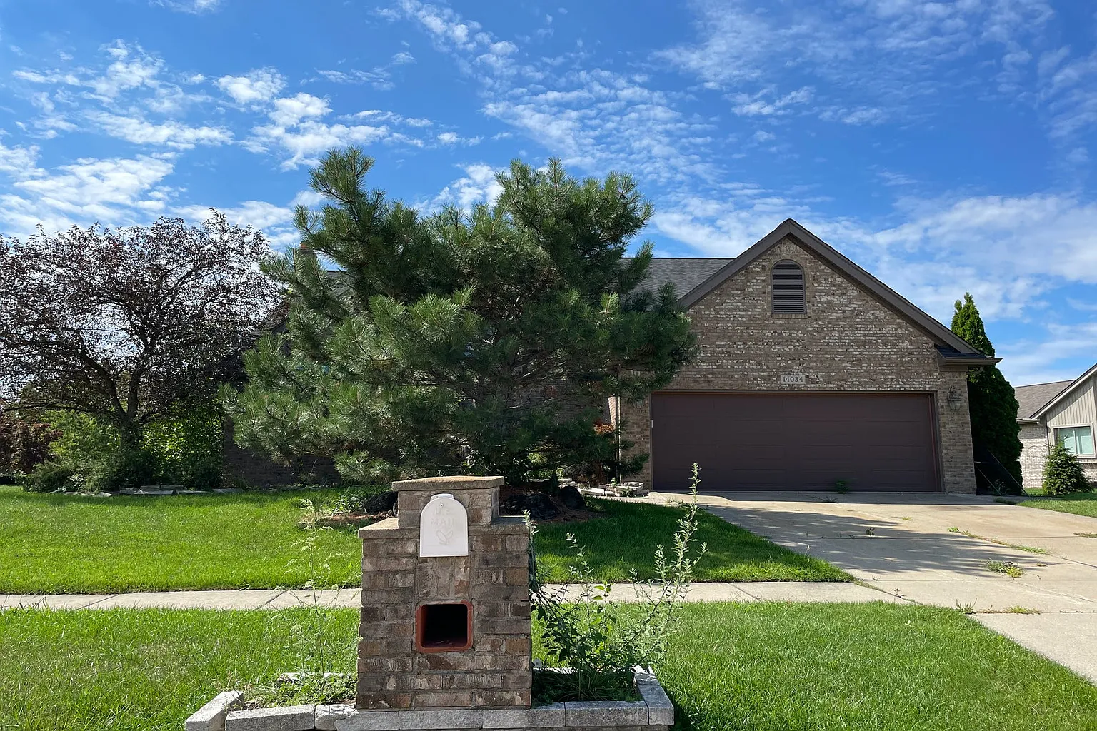 14034 Glenwood Dr photo 1