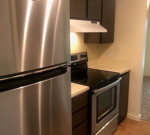 5th image of 1609 1st St #8
