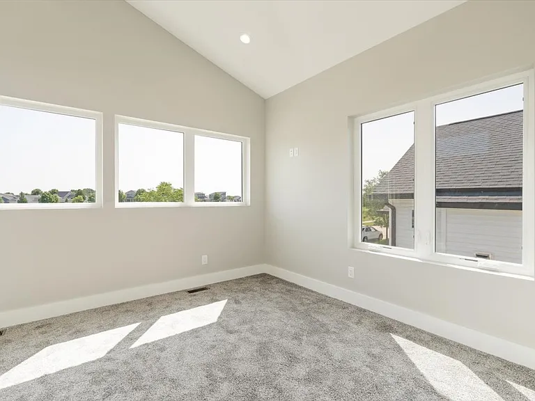 6136 Mississippi Ave — Photo 20