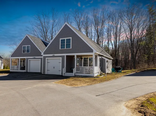 19 Coastal Woods Drive #19, Kennebunk, ME 04043