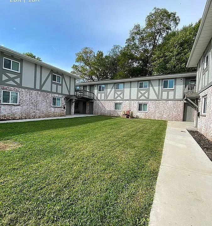 2 bed, 1120 sqft, $1,350 — Photo 3